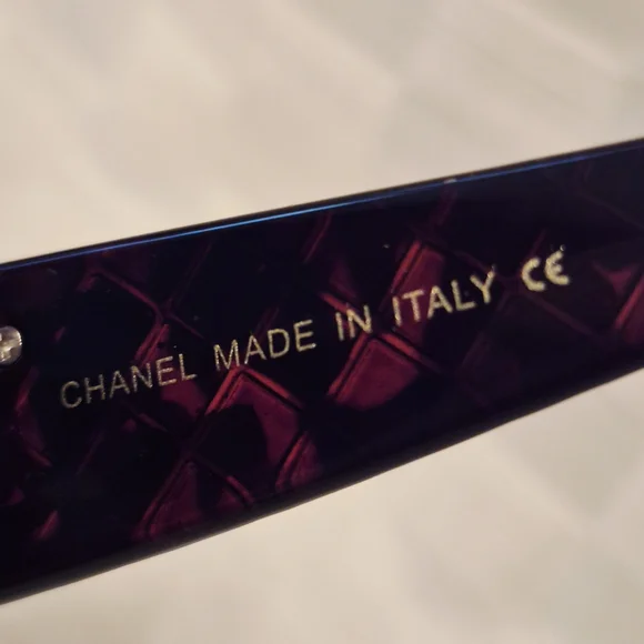 CHANEL Gradient Purple Shield Sunglasses with Gold Accent - Picture 5 of 14